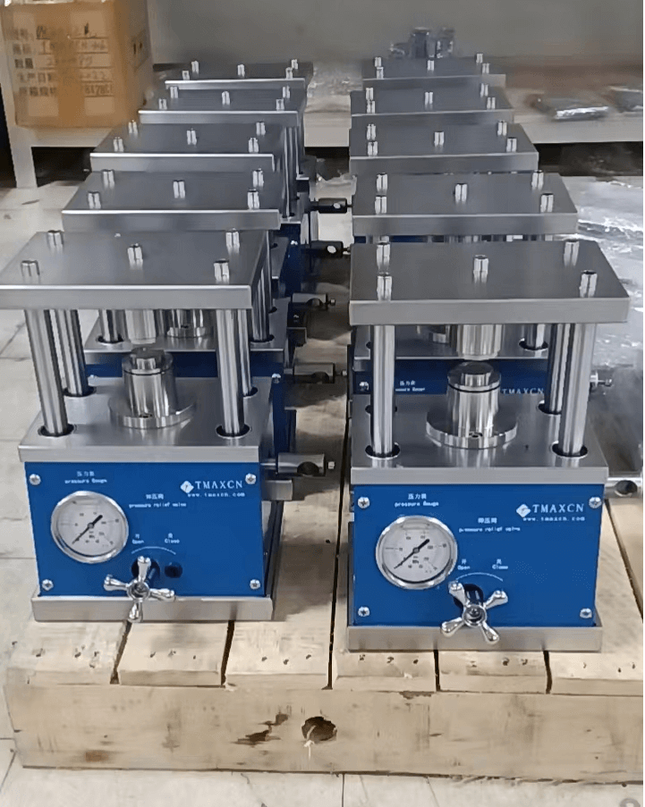 battery sealing machine